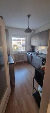 Küchenbereich ohne Einbauküche - 4 Zimmer Etagenwohnung in Würzburg