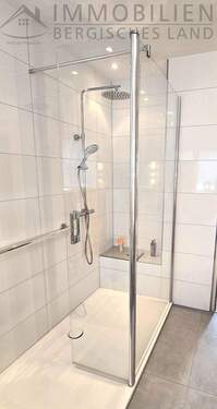 Grosse Dusche - 