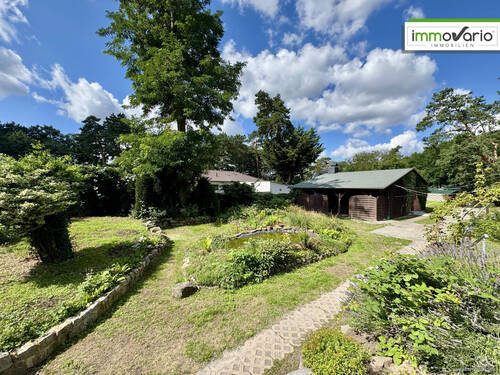 Garten mit Teich - 