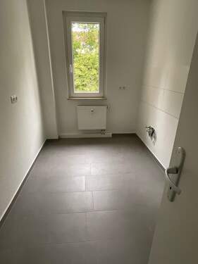 Muster Küche - 4 Zimmer Etagenwohnung in Bitterfeld-Wolfen