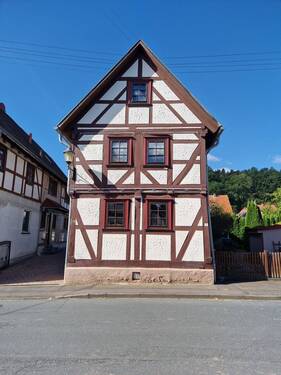 Straßenansicht - 5 Zimmer Einfamilienhaus in Wanfried / Völkershausen