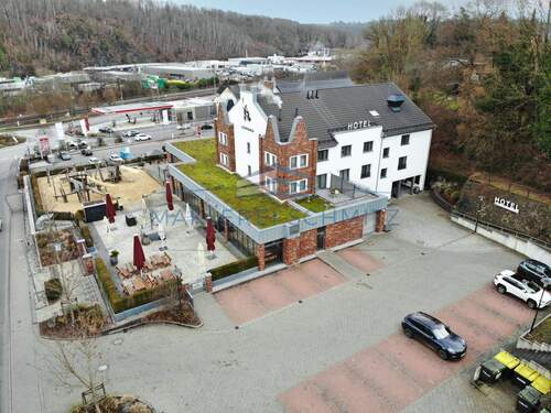 Luftansicht III - 5 Zimmer Mehrfamilienhaus, Wohnhaus zum Kaufen in Wissen