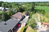 Drohnenaufnahme - 6 Zimmer Einfamilienhaus in Rhauderfehn