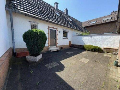 Rückwärtig Haus 25.jpg - 
