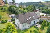 Luftbild - Einfamilienhaus mit 226,00 m² in Tettau zum Kaufen