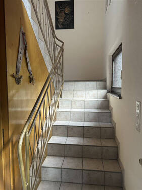 Treppenhaus - Einfamilienhaus mit 117,00 m² in Heimbach zum Kaufen