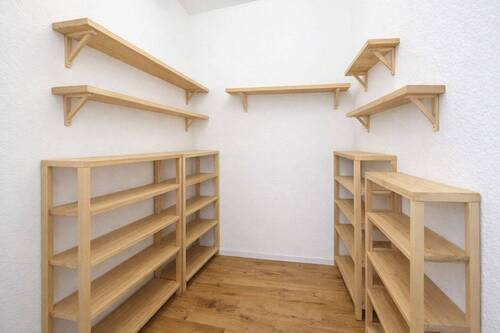 Kammer mit KI bearbeitet - 