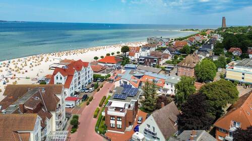 Drohnenansicht - Architektenhaus mit Aufzug & Fördeblick in Bestlage von Laboe