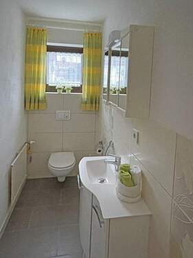 Gäste-WC Erdgeschoss - 