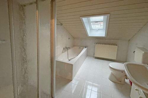 Badezimmer Dachgeschoss - 