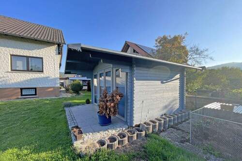 Gartenhütte mit Feierraum - 