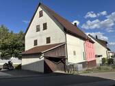 Außenansicht - 9 Zimmer Mehrfamilienhaus, Wohnhaus zum Kaufen in Jettingen