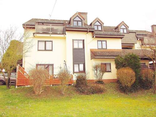 Ansicht aus westl. Richtung - 4 Zimmer Etagenwohnung zum Kaufen in Limburg