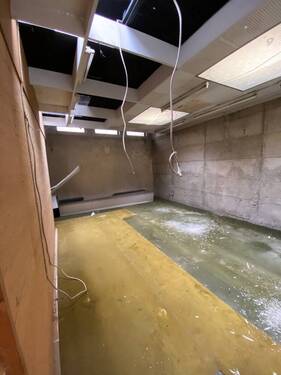 Ehemaliger Verkaufsraum - 2 Zimmer Büro in Saarbrücken