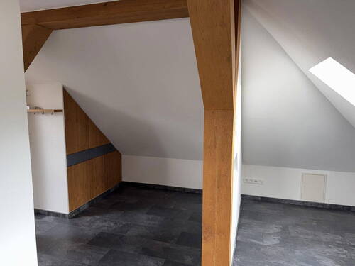 Wohn/Essbereich - 1 Zimmer Etagenwohnung in München