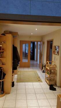 Diele/Flur EG - 7 Zimmer Einfamilienhaus zum Kaufen in Stein