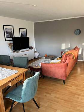 Wohnbereich - 3 Zimmer Etagenwohnung in Siegburg