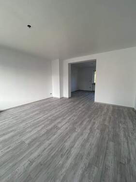 Wohn- und Essbereich - Etagenwohnung mit 79,00 m&sup2; in Siegburg zur Miete