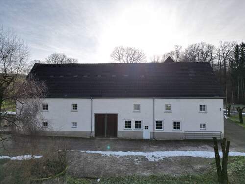 Rückansicht vm Wohnhaus
- 