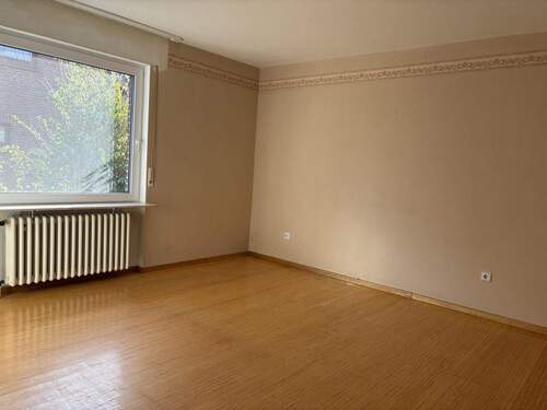 Schlafzimmer EG - 