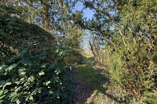Zugang hinterer Gartenbereich - Grundstück in Halstenbek zum Kaufen