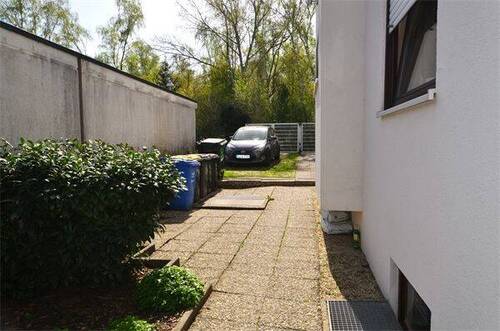 Eingangsweg - 