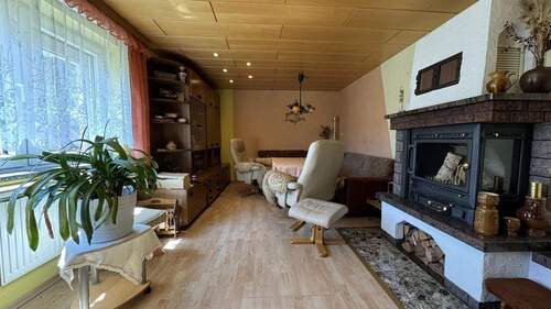 Wohnen - Einfamilienhaus mit 150,00 m&sup2; in Sohland zum Kaufen