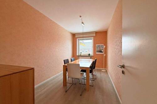 Kind-/ Gäste-/ Arbeitszimmer - 