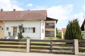 Westansicht Altbau - 7 Zimmer Mehrfamilienhaus, Wohnhaus zum Kaufen in Landau an der Isar