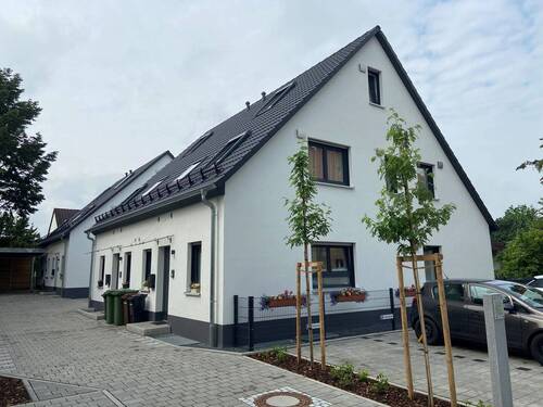 Referenzbild 1 - NEUBAU - Doppelhaushälfte im Nürnberger Norden