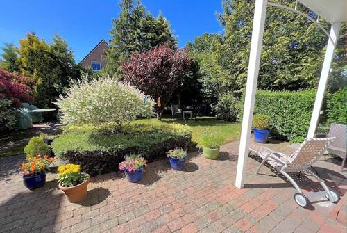 Eigener sonniger Garten zur alleinigen Nutzung - 