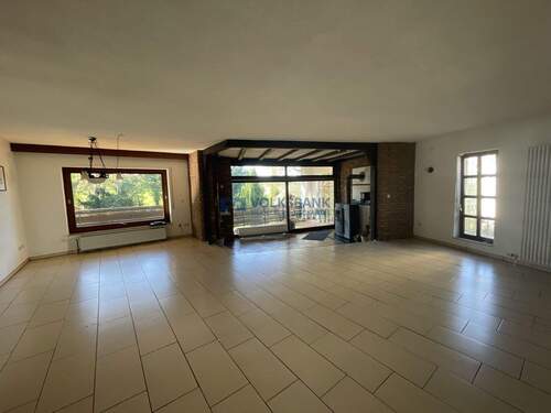 Wohnzimmer mit Kaminofen - 