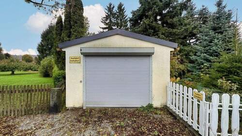 Garage - 