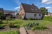 Garten, z.T. mit Nutzgarten - 