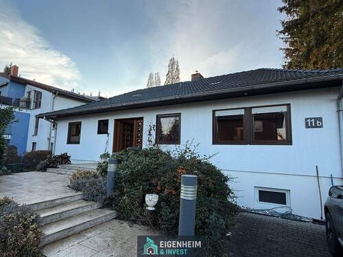 Hausansicht - Einfamilienhaus mit großem Garten und geräumigem Keller in Berlin-Lichterfelde