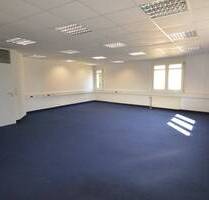 Helle, freundliche Büroräume vis à vis der Kaiser-Friedrich-Halle! Individuell teilbar! - Mönchengladbach Eicken