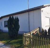 **TOLLER BUNGALOW;IDEAL FÜR DIE JUNGE FAMILIE MIT KLEINER ETW; ALLES AUF EINER EBENE** - Elbtal Heuchelheim