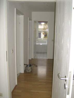 Blick vom WZ bis zum Bad (ähnl. WE im Haus) - Etagenwohnung mit 55,50 m&sup2; in Leipzig zum Kaufen