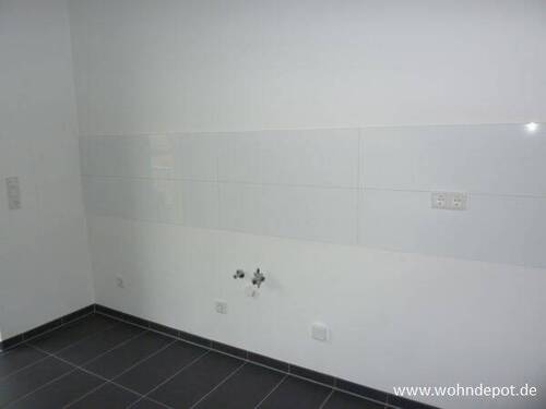 05_Küche.JPG - 2 Zimmer Etagenwohnung in Leipzig