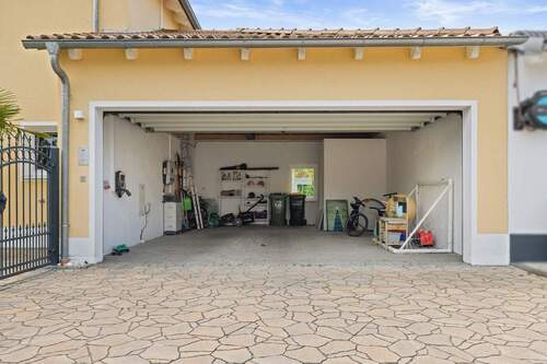 Doppelgarage im Detail - 