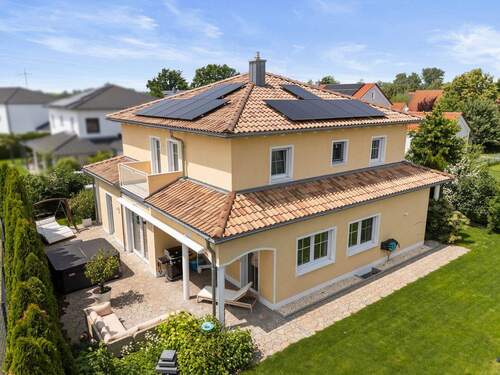 Luftaufnahme Südost - 4 Zimmer Einfamilienhaus in Vohburg an der Donau / Irsching