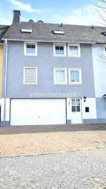 Front - 7 Zimmer Reihenmittelhaus zum Kaufen in Helmbrechts / Ort