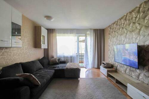 2 Wohnzimmer - 3 Zimmer Etagenwohnung zum Kaufen in Bergheim