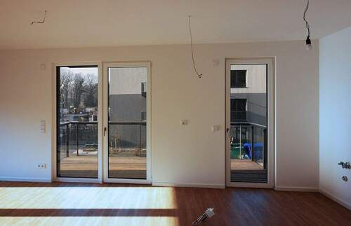 Zugang Balkon - 4 Zimmer Etagenwohnung in Bestensee