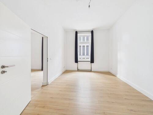 Doppelzimmer - Etagenwohnung mit 86,00 m&sup2; in Wiesbaden zum Kaufen