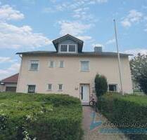 Wohnhaus mit großem Grundstück in ruhiger Lage von Buchhofen