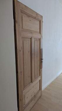 Alte Kassettentüren - 