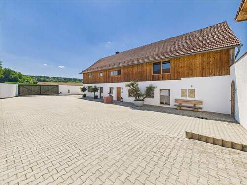 Vorderansicht - 6 Zimmer Einfamilienhaus zum Kaufen in Frontenhausen / Witzeldorf