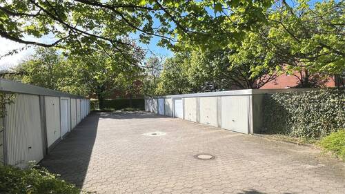 Garagenanlage - Reihenmittelhaus mit 127,00 m&sup2; in Glinde zum Kaufen