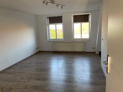 Wohnzimmer - Etagenwohnung mit 65,00 m² in Halle (Saale) zur Miete